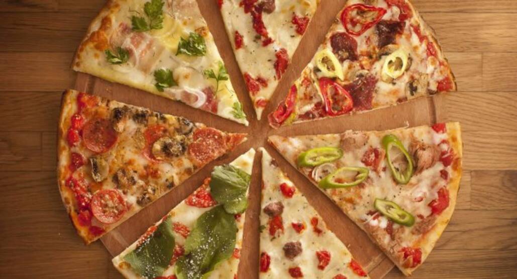 Pizza Bebek Anti Mainstream Di Surabaya
